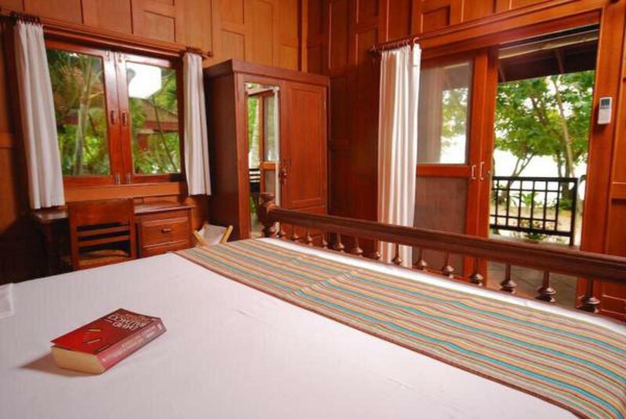 Baan Mai Beachfront Lone Island Phuket Eksteriør billede
