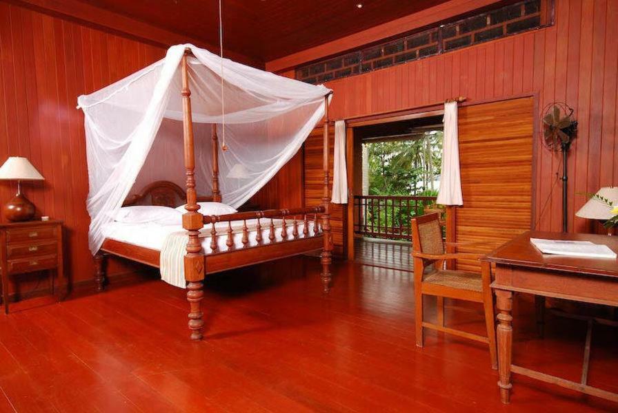 Baan Mai Beachfront Lone Island Phuket Eksteriør billede