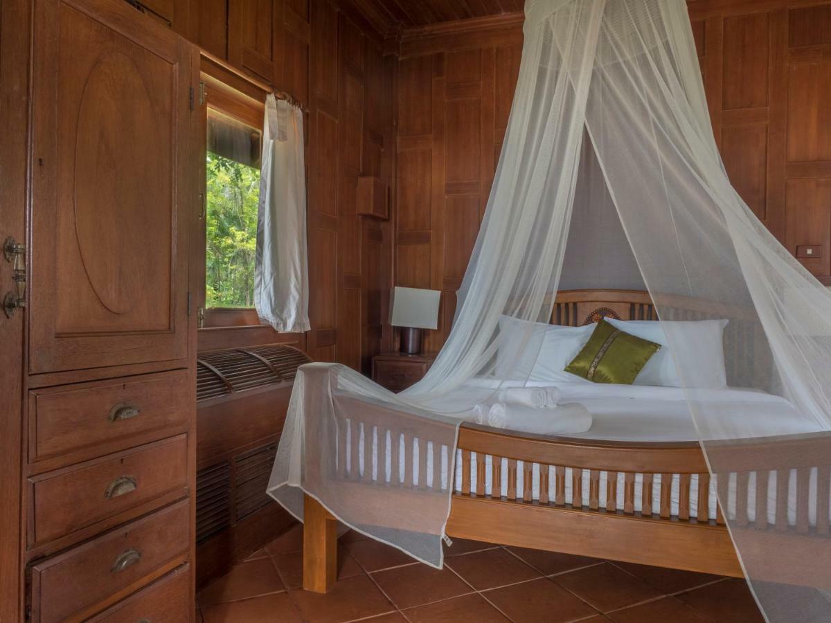 Baan Mai Beachfront Lone Island Phuket Eksteriør billede