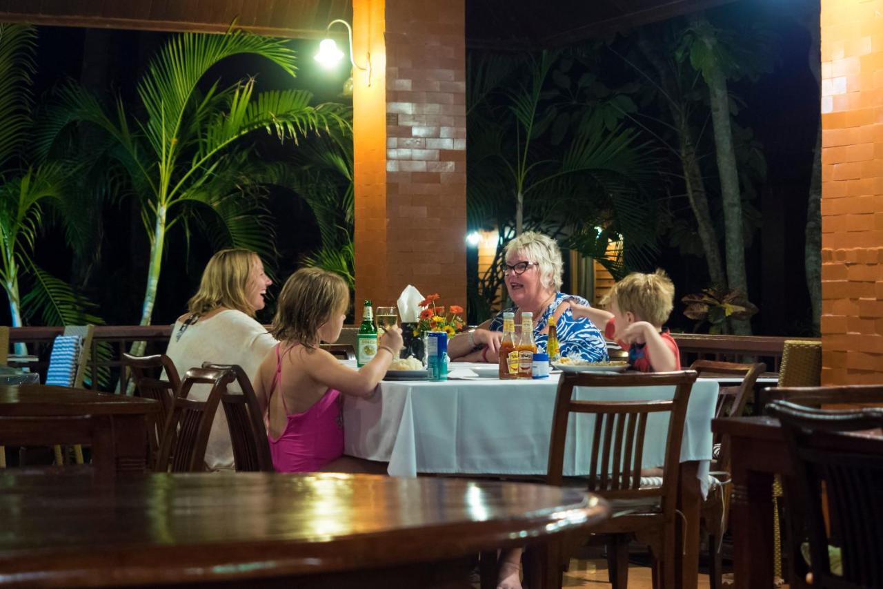 Baan Mai Beachfront Lone Island Phuket Eksteriør billede